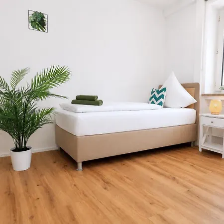 Lägenhet Nu 1 Living 3-zimmer Mit Balkon
